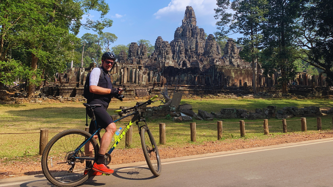 22 Days Hanoi Cycling to Luang Prabang and to Chiang Mai